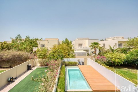 Városi lakóépület itt: The Springs, Dubai, EAE, 2 hálószoba, 153 m², azonosító: 638068 - fénykép 8