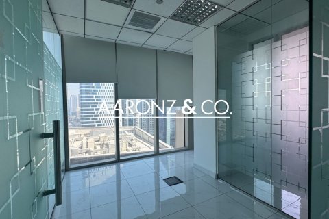 Kancelarija u Business Bay, Dubai, UAE 177 m2 Br. 680091