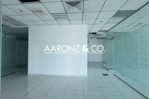 Kancelarija u Business Bay, Dubai, UAE 177 m2 Br. 680091 - fotografija 3