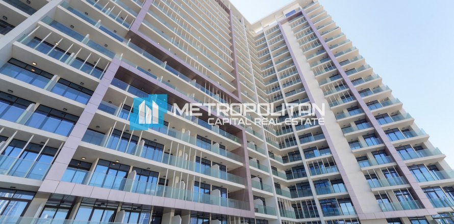 Apartment on the Al Maryah Island, Abu Dhabi, UAE 1 bedroom, 48.8 sq.m. № 629646