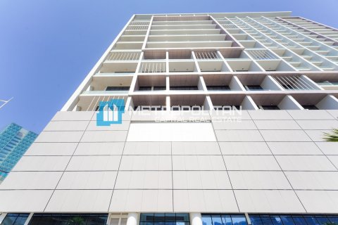 Apartment on the Al Maryah Island, Abu Dhabi, UAE 1 bedroom, 48.8 sq.m. № 629646 - photo 17
