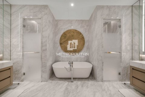 Apartment til salg i Palm Jumeirah, Dubai, UAE 2 soveværelser, 220 kvm № 295814 - foto 11