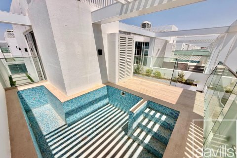 Vila v Al Barari, Dubai, SAE 4 spálne, 179.67 m2 č. 747119 - Fotografia 17