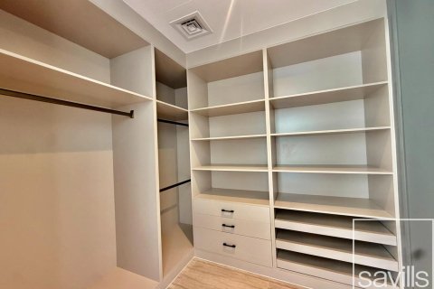Vila v Al Barari, Dubai, SAE 4 spálne, 179.67 m2 č. 747119 - Fotografia 6