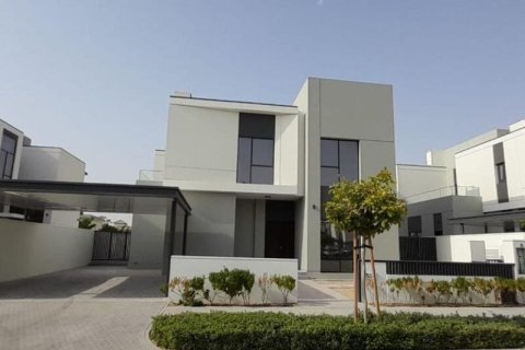 Villa til salgs i Al Furjan, Dubai, Emiratene 4 soverom, 570 kvm Nr. 703089 - Foto 3