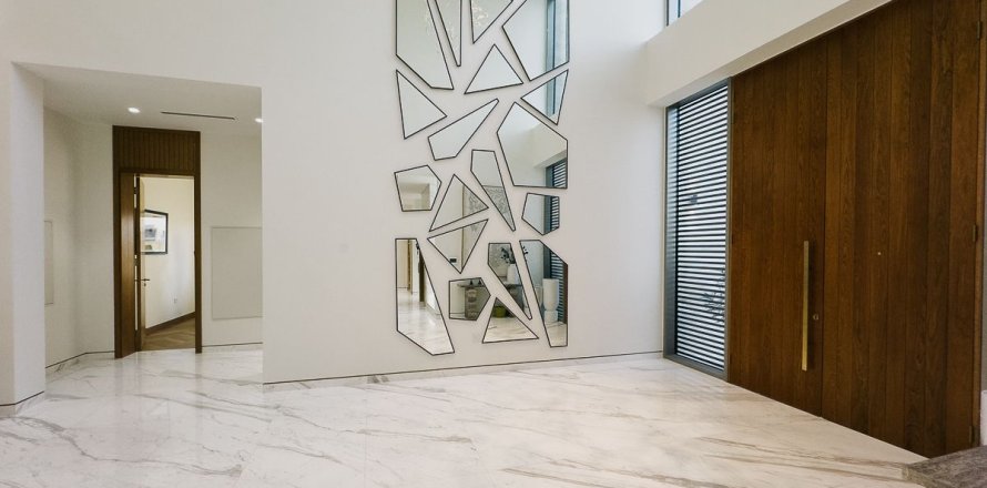 Vila u gradu Dubai, UAE 7 spavaće sobe, 960 m2 Br. 712697