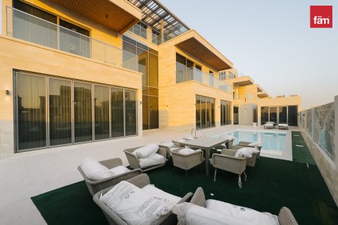 Villa Dubaijā, AAE 7 istabas, 960 m2 Nr. 712697