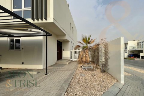 טאונהאוס למכירה ב DAMAC Hills (Akoya by DAMAC), Dubai, איחוד האמירויות  3 חדרי שינה, 212 מ"ר, מספר 648311 - תמונה 4