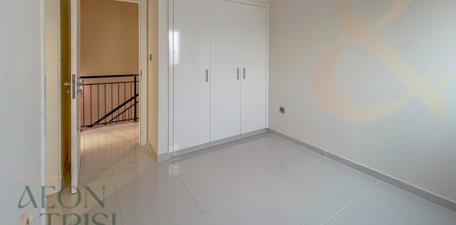 טאונהאוס ב DAMAC Hills (Akoya by DAMAC), Dubai, איחוד האמירויות 3 חדרי שינה, 212 מ"ר מספר 648311