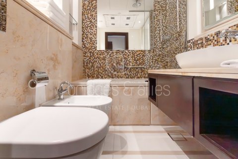 Apartment sa Downtown Dubai (Downtown Burj Dubai), UAE 1 silid-tulugan, 68.7 sq.m. № 670029 - larawan 14