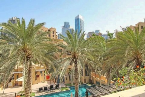 Appartement te huur in Old Town, Dubai, VAE 2 slaapkamers, 134.7 vr.m., nr 670026 - foto 1