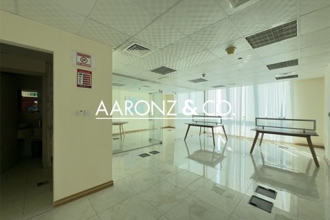 Jumeirah Lake Towers, Dubai, BAE’de kiralık office 60.9 m&sup2; No 641887 - fotoğraf 8