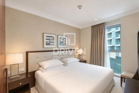 Lägenhet uthyres i Downtown Dubai (Downtown Burj Dubai), Dubai, UAE 2 sovrum, 134.8 kvm Nr. 765648 - fotografi 5