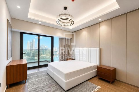 Appartement à louer à Business Bay, Dubai, EAU 2 chambres, 136.94 m2 № 765651 - photo 9