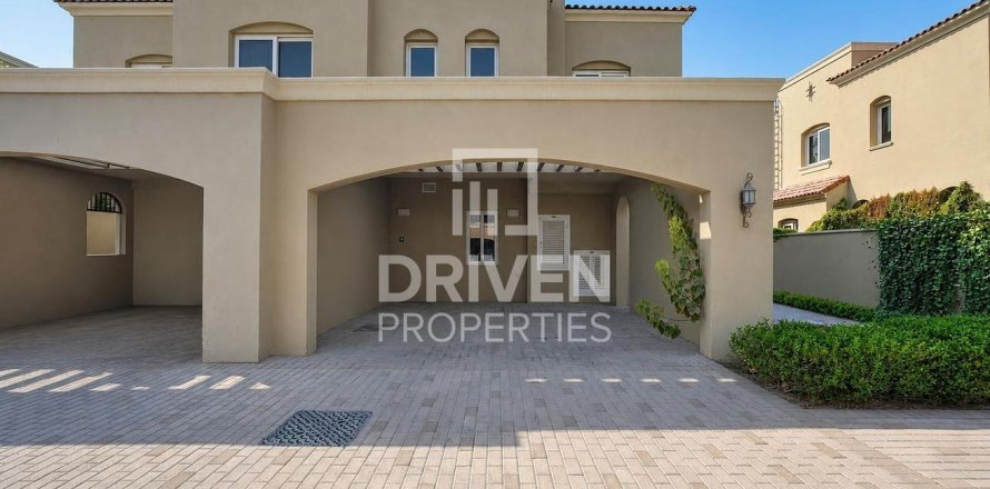 Vilë në Serena, Dubai, Emiratet e Bashkuara Arabe 3 dhoma gjumi, 282.52 m2. № 765650