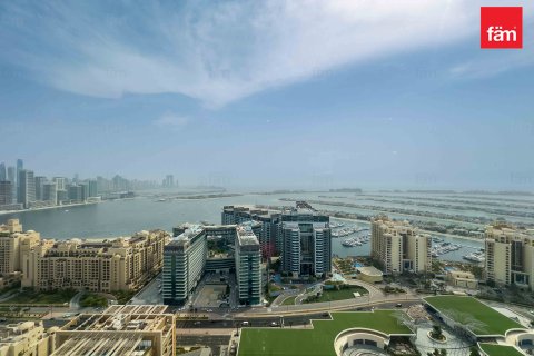 Apartment in Palm Jumeirah, Dubai, UAE 47.1 sq.m. № 629366 - photo 1