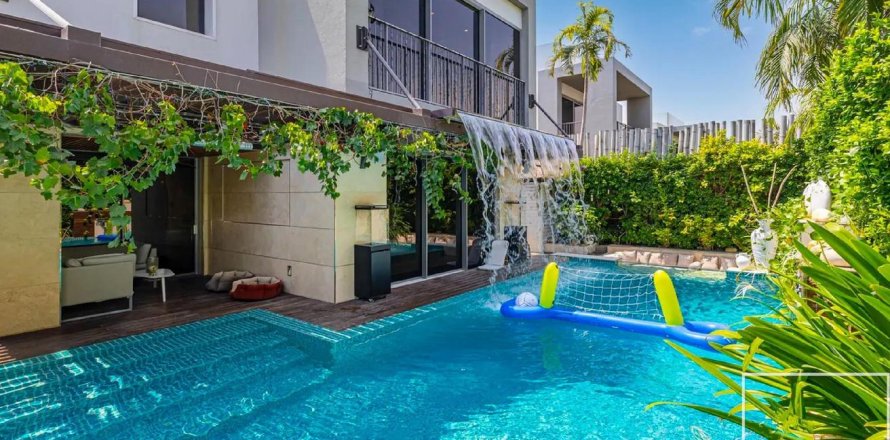 Villa en Dubai Hills Estate, Dubai, EAU 4 dormitorios, 431.16 m² № 766834