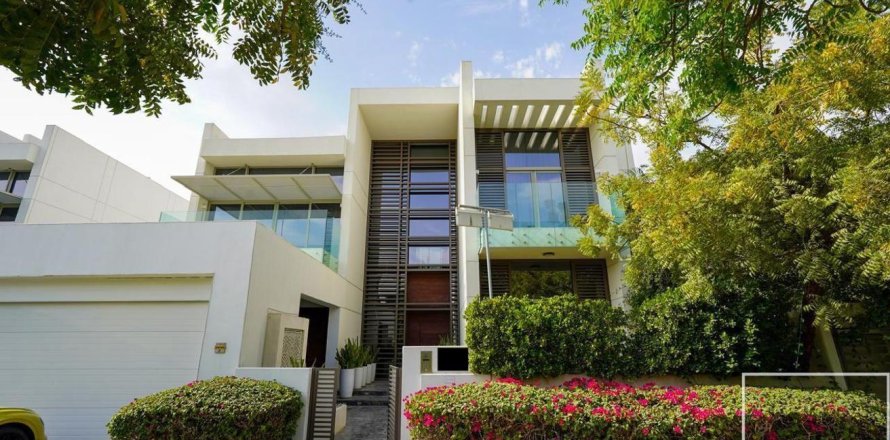 Villa en Mohammed Bin Rashid City, Dubai, EAU 5 dormitorios, 783.64 m² № 766839