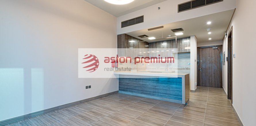 Jumeirah Lake Towers, Dubai, संयुक्त अरब अमीरात में अपार्टमेंट, 1 बेडरूम, 73 वर्ग मीटर, संख्या 680389