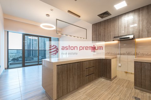 Jumeirah Lake Towers, Dubai, संयुक्त अरब अमीरात में अपार्टमेंट, 1 बेडरूम, 73 वर्ग मीटर, संख्या 680389 - फ़ोटो 3