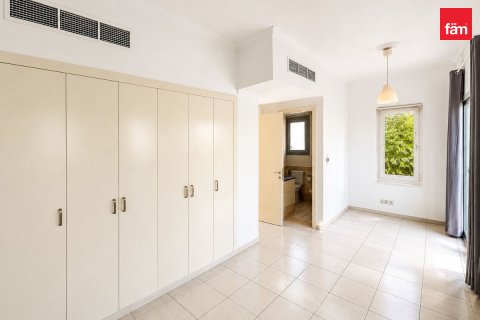 וילה להשכרה ב Dubai, איחוד האמירויות  2 חדרי שינה, 251.5 מ"ר, מספר 751411 - תמונה 10