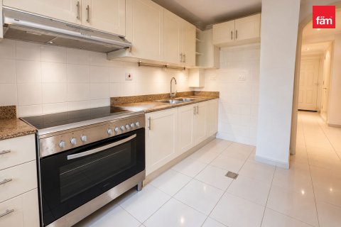 וילה להשכרה ב Dubai, איחוד האמירויות  2 חדרי שינה, 251.5 מ"ר, מספר 751411 - תמונה 4