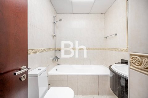 Appartamento in affitto a Dubai Marina, Dubai, EAU 4 camere da letto, 298 mq. № 643463 - foto 16