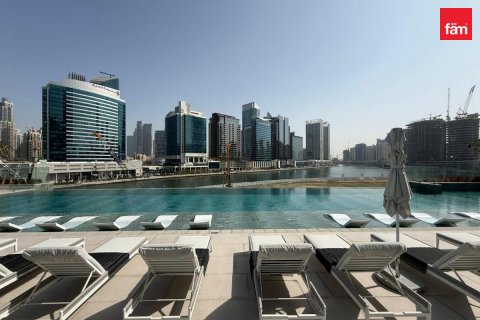Apartemen di Business Bay, Dubai, UEA 1 kamar tidur, 64.8 m2 nomor 766003 - foto 12