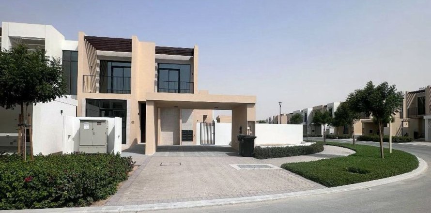 Βίλα σε Dubai, ΗΑΕ 4 υπνοδωμάτια, 354.5 τ.μ. Αρ. 641611