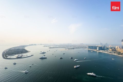 Lägenhet till försäljning i Dubai Harbour, Dubai, UAE 2 sovrum, 131.9 kvm Nr. 679130 - fotografi 3
