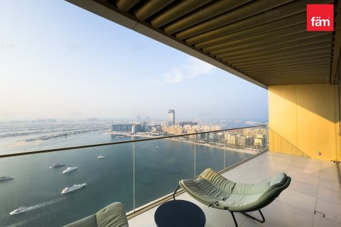 Lägenhet till försäljning i Dubai Harbour, Dubai, UAE 2 sovrum, 131.9 kvm Nr. 679130 - fotografi 11