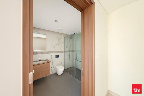 Apartmen di Dubai, UAE 2 bilik tidur, 108.1 meter persegi № 679161 - foto 9