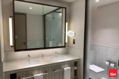 Apartmen di Dubai, UAE 2 bilik tidur, 102.5 meter persegi № 679132 - foto 18