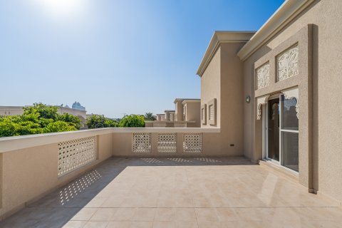 Villa in Dubai Silicon Oasis, UAE 5 bedrooms, 451.6 sq.m. № 750473 - photo 10