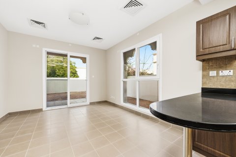 Villa in Dubai Silicon Oasis, UAE 5 bedrooms, 451.6 sq.m. № 750473 - photo 3