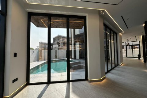 Villa en alquiler en Dubai, EAU 5 dormitorios, 488.48 m2 № 750475 - foto 15