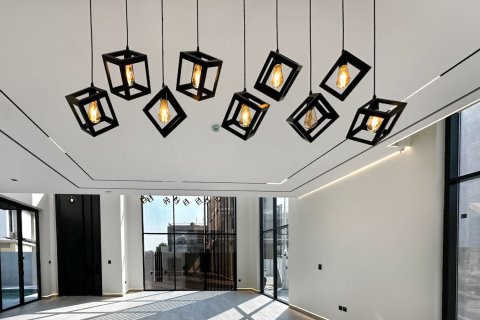 Villa en alquiler en Dubai, EAU 5 dormitorios, 488.48 m2 № 750475 - foto 7