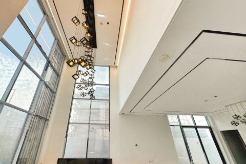 Villa en alquiler en Dubai, EAU 5 dormitorios, 488.48 m2 № 750475 - foto 10