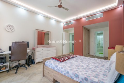 Apartament në Motor City, Dubai, Emiratet e Bashkuara Arabe 3 dhoma gjumi, 187.7 m2. № 707594 - Foto 12