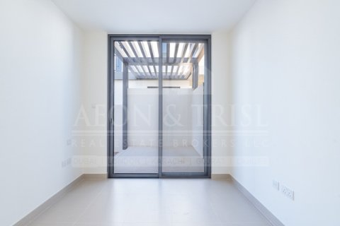 Villa itt: Dubai Hills Estate, Dubai, EAE, 4 hálószoba, 202 m², azonosító: 648561 - fénykép 2