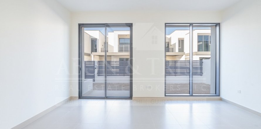 Villa i Dubai Hills Estate, Dubai, UAE 5 soveværelser, 293 kvm № 648562