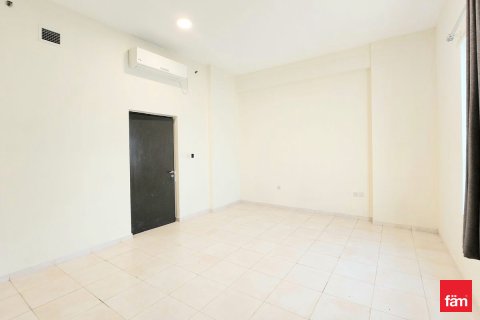 Kem Buruh di Jebel Ali, Dubai, UAE 2920.3 meter persegi № 721340