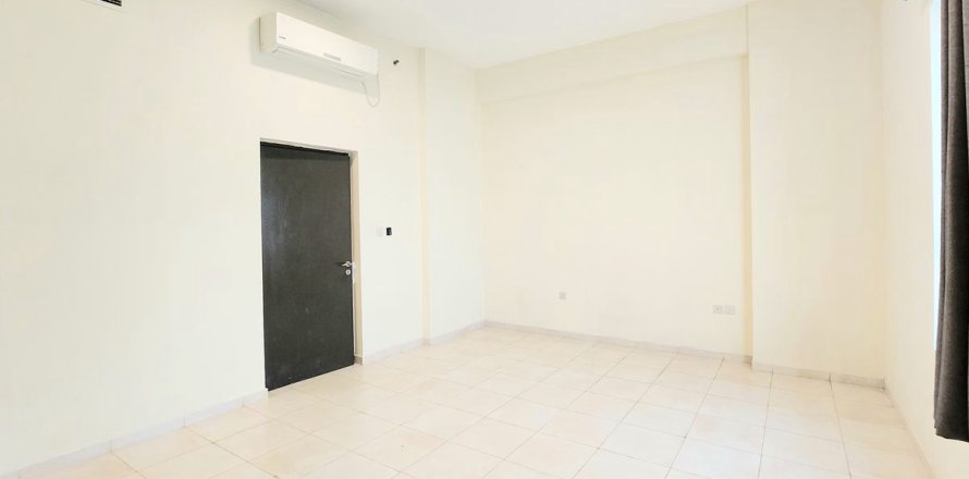 Kem Buruh di Jebel Ali, Dubai, UAE 2920.3 meter persegi № 721340