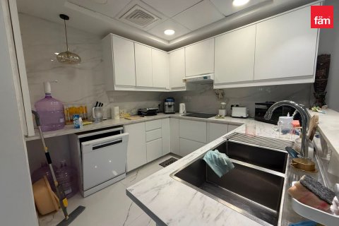 Villa til leje i Dubai, UAE 2 soveværelser, 252.5 kvm № 721346 - foto 18