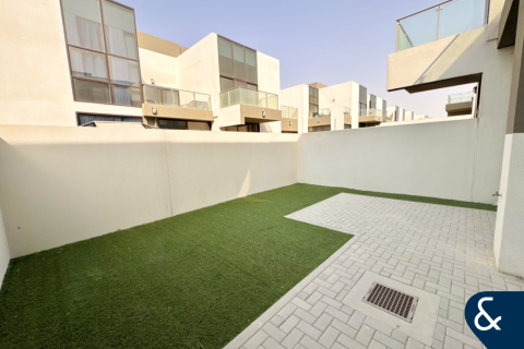 Müüa ridamaja asukohaga Mohammed Bin Rashid City, Dubai, AÜE: 4 magamistoaga, 252 m² Nr 666379 - pilt 13