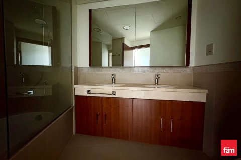 Appartement te huur in Downtown Dubai (Downtown Burj Dubai), Dubai, VAE 2 slaapkamers, 134.9 vr.m., nr 689351 - foto 12