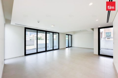 Villa para arrendamento em Dubai, EAU 4 quartos, 510.9 m2 № 689345 - foto 6