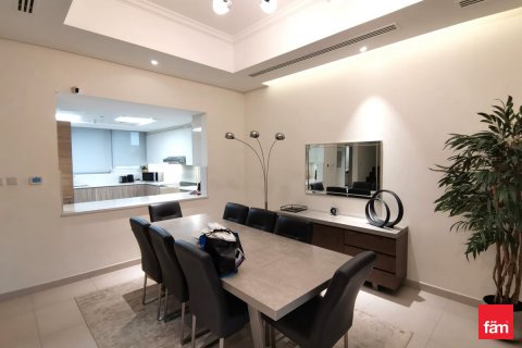 Müüa korter asukohaga Mirdif, Dubai, AÜE: 4 magamistoaga, 291.8 m² Nr 638376 - pilt 3