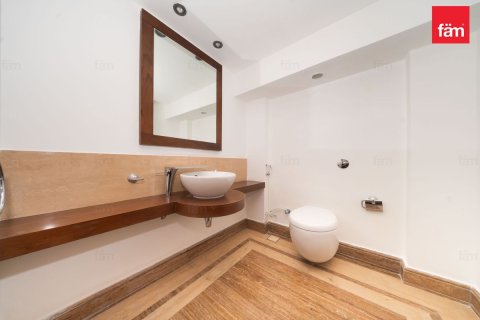 Umm Suqeim、Dubai、UAE にあるオフィスの賃貸物件 1393.5 m2、No757799 - 写真 21