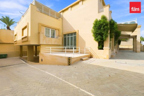 Umm Suqeim、Dubai、UAE にあるオフィスの賃貸物件 1393.5 m2、No757799 - 写真 23